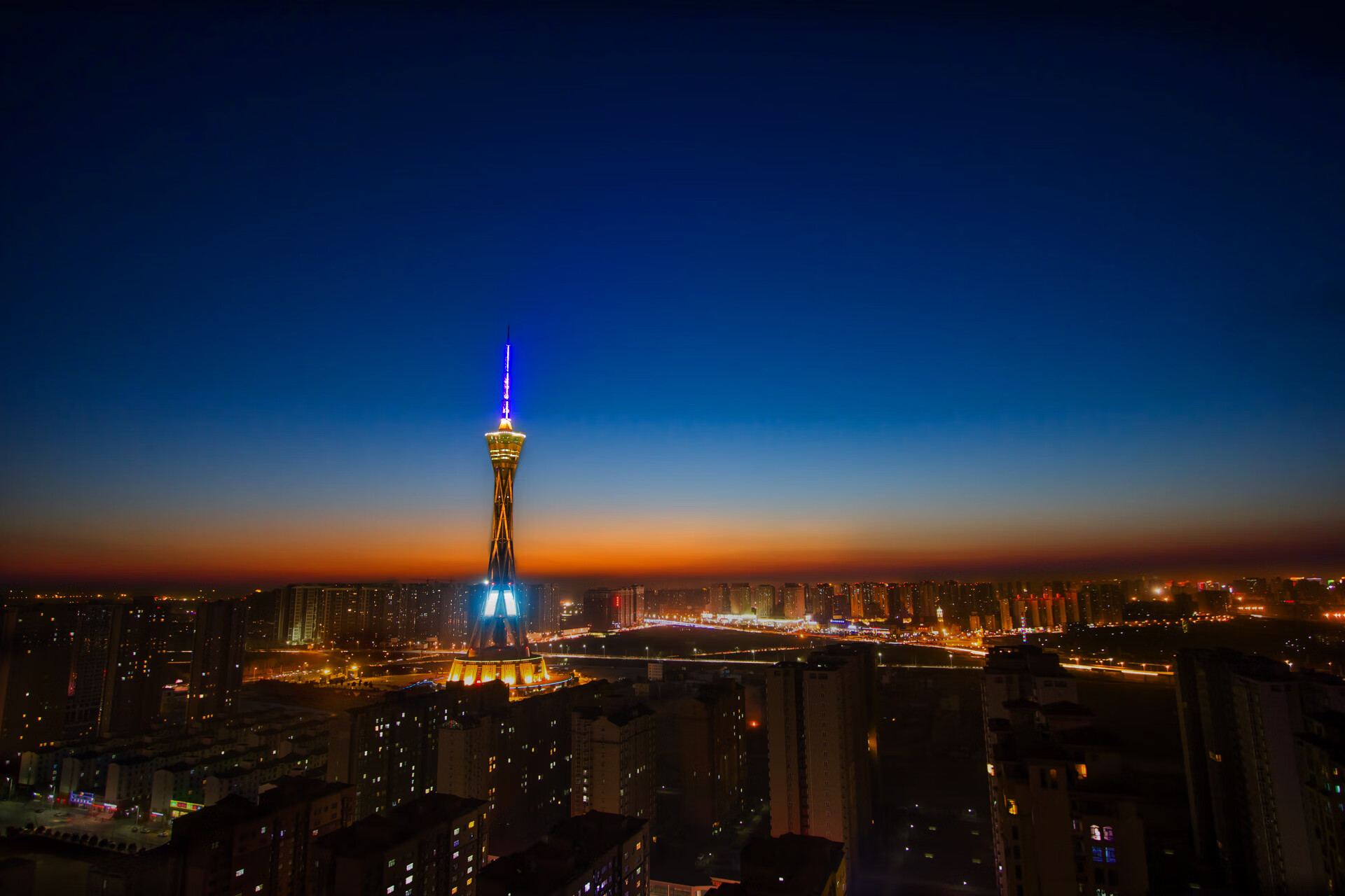 助教改变赛季战术,球队实力不断提升,助教队名和口号大全